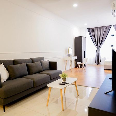 Itcc Manhattan Suites By Pinstay Penampang Bagian luar foto